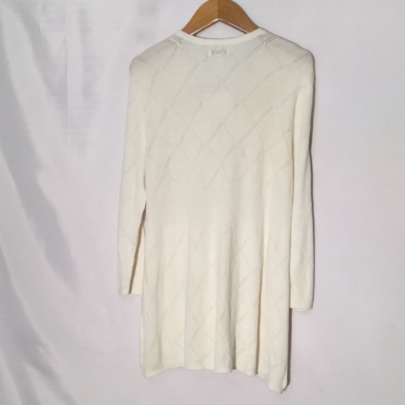 Croft & Barrow ivory cardigan. L - Picture 2 of 7